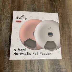Brand New Never Used IPettie 6 Meal Feeder